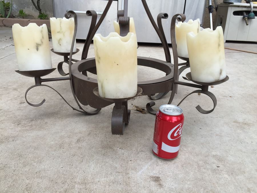 Outdoor Metal Light Fixture [Photo 5]