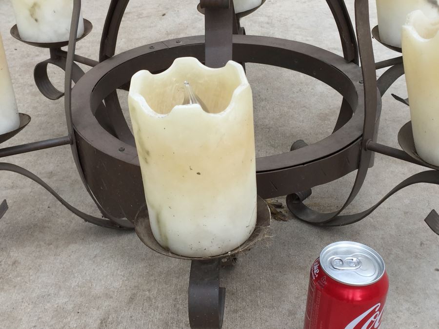 Outdoor Metal Light Fixture [Photo 4]