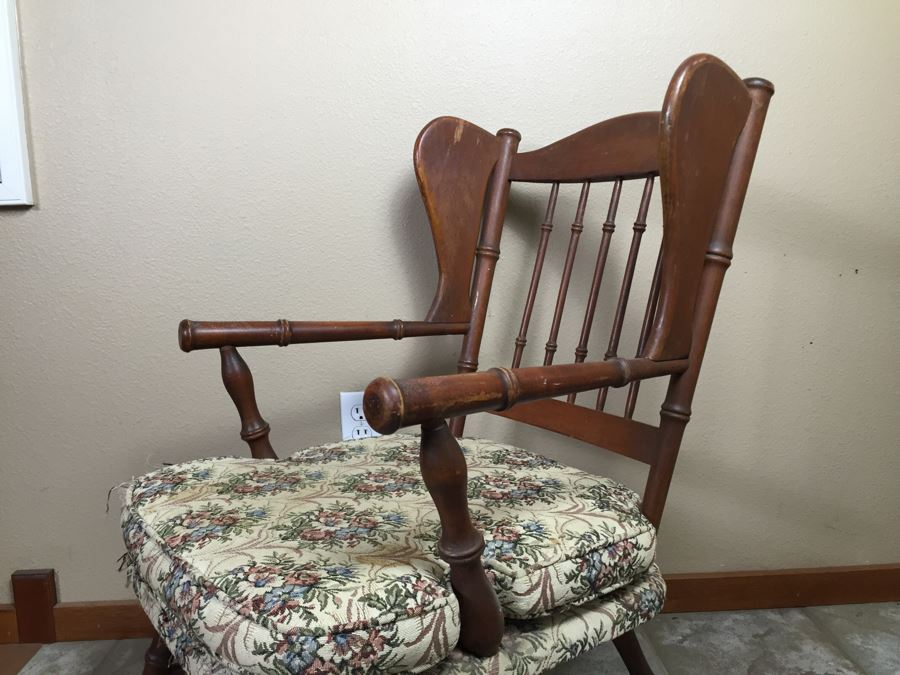 Vintage Armchair With Bamboo Motif [Photo 4]
