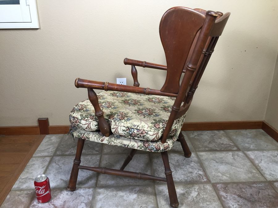 Vintage Armchair With Bamboo Motif [Photo 5]