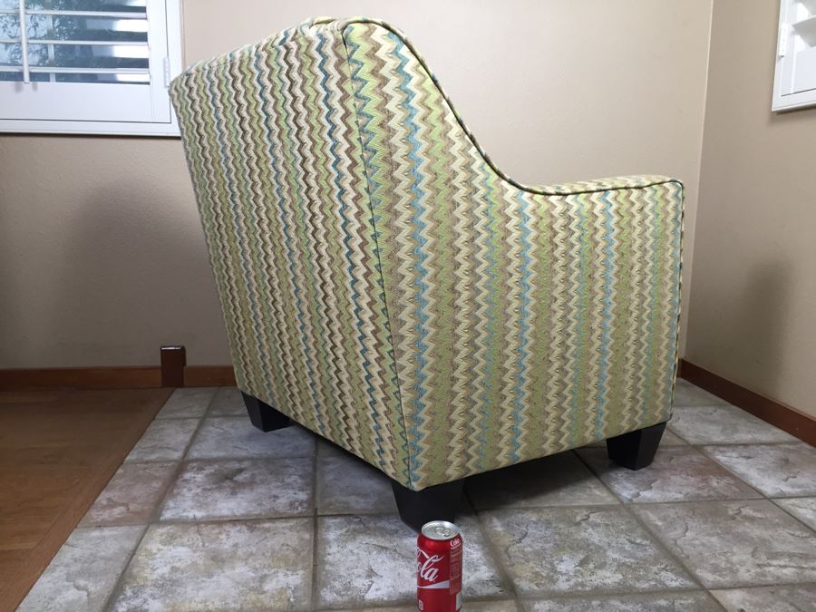 Upholstered Armchair [Photo 3]