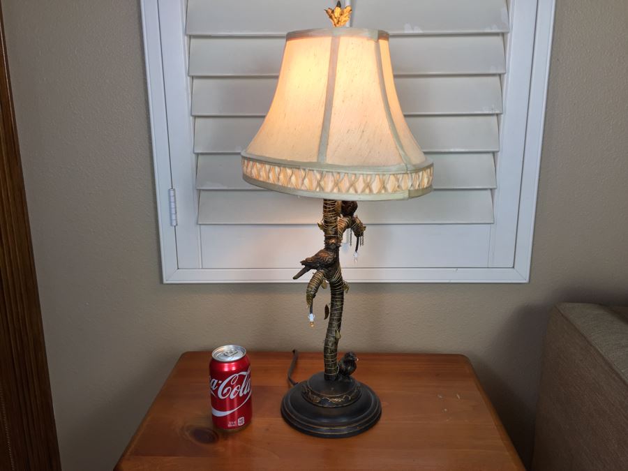 Contemporary Metal Bird Motif Lamp