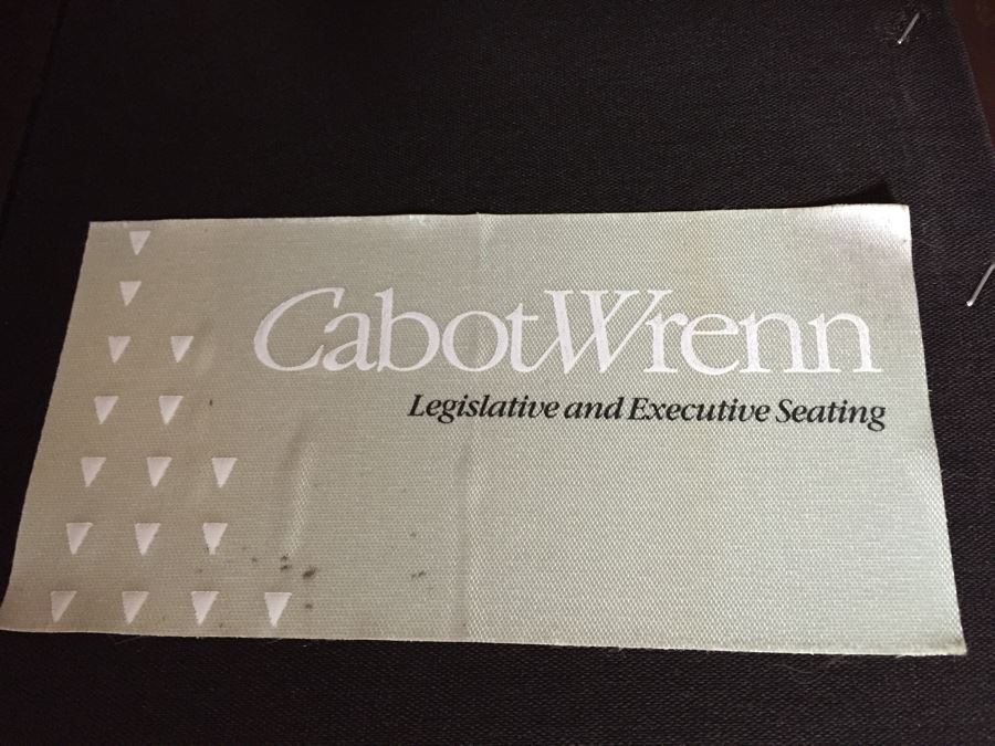 Cabot Wrenn Executive Leather Desk Chair [Photo 3]