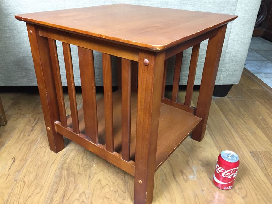 Two-Tier Wooden Side Table [Photo 3]