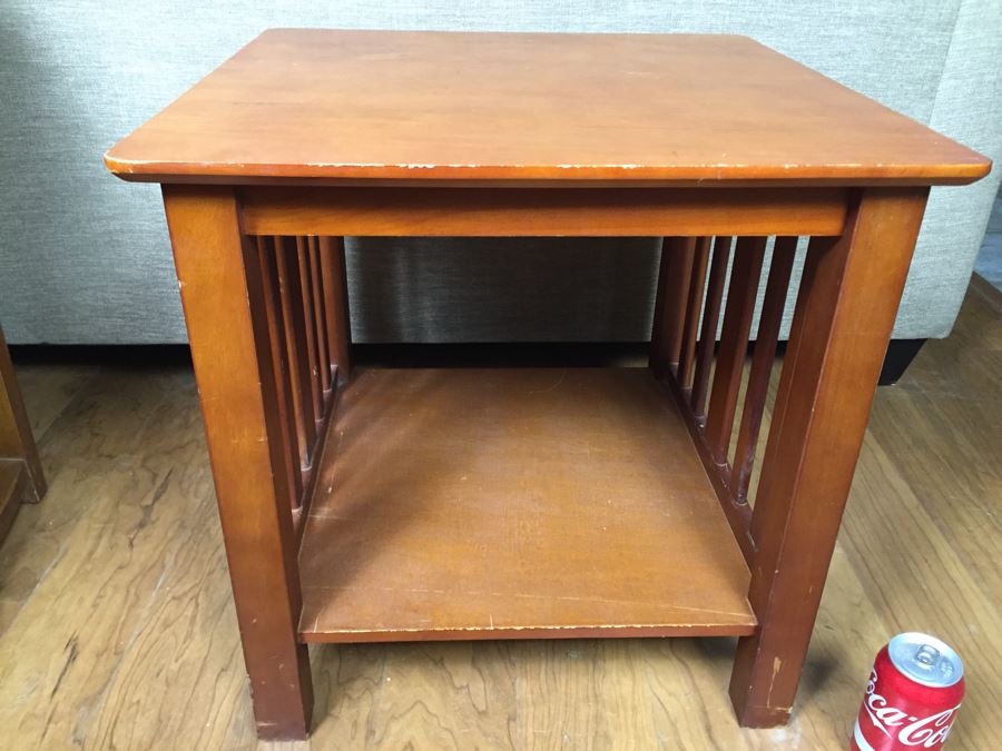 Two-Tier Wooden Side Table [Photo 2]