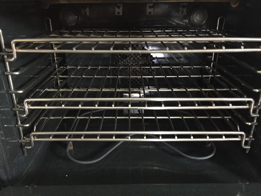 Viking Professional Dual Oven Model No. VEDO205-SS [Photo 9]