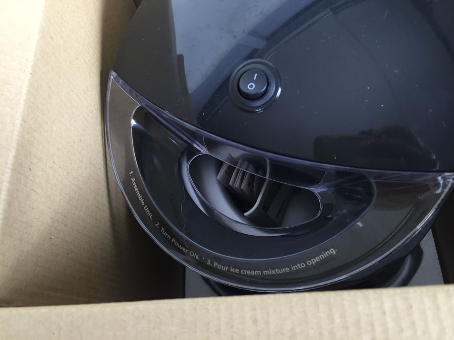 Oster Ice Cream Shop - Ice Cream, Frozen Yogurt & Sorbet Maker [Photo 7]