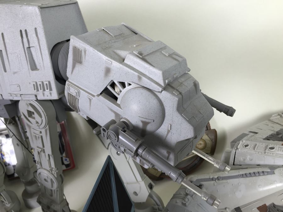 Modern Hasbro Star Wars Toys [Photo 13]