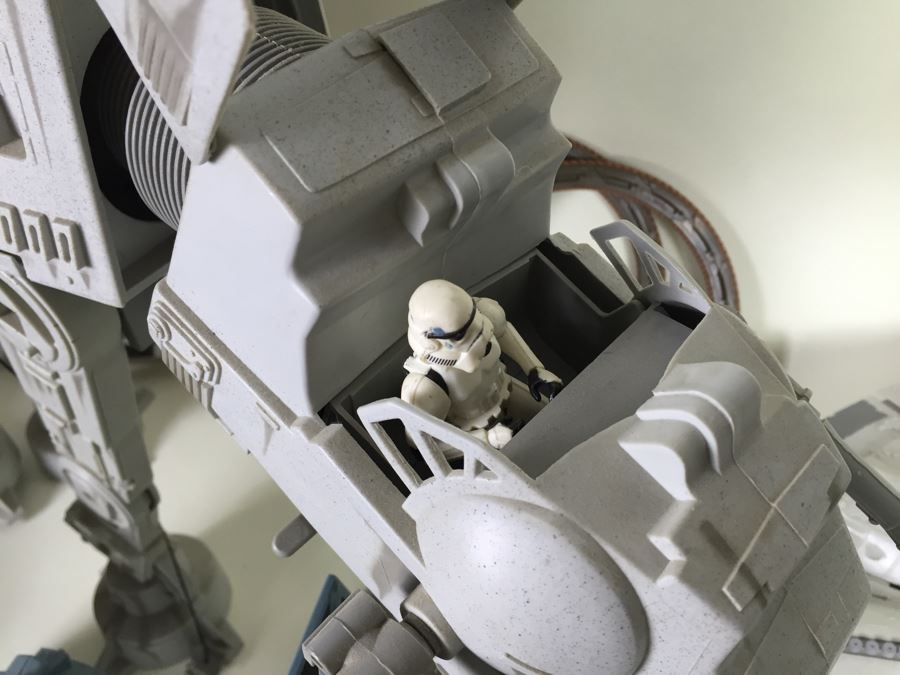 Modern Hasbro Star Wars Toys [Photo 14]