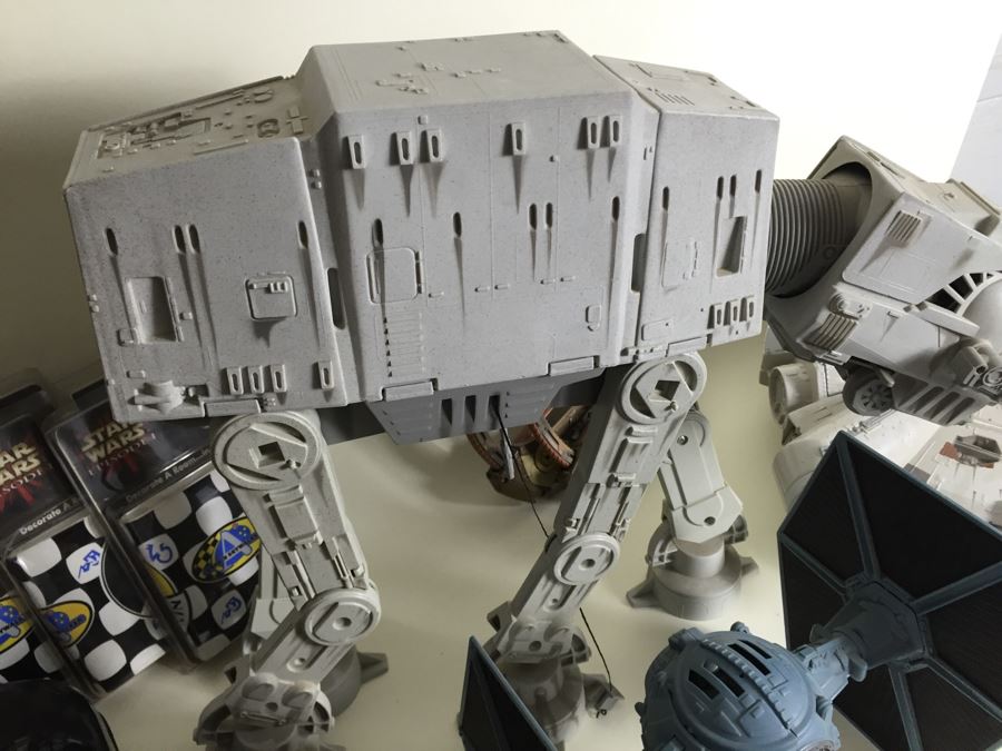 Modern Hasbro Star Wars Toys [Photo 12]