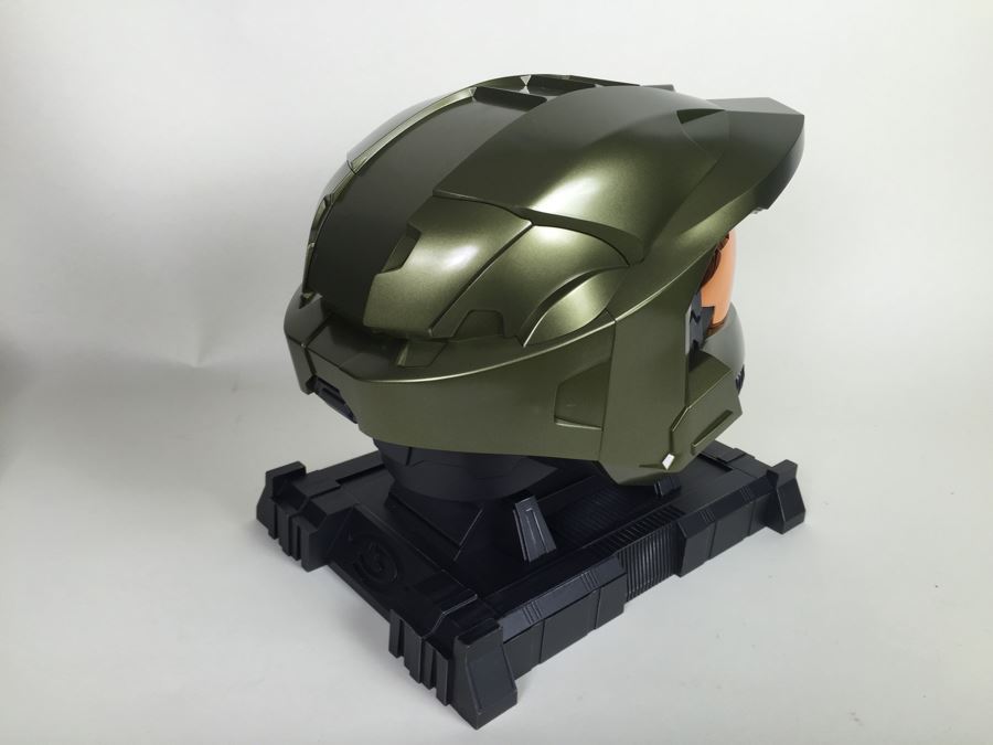 Halo Collectible Helmet With Stand