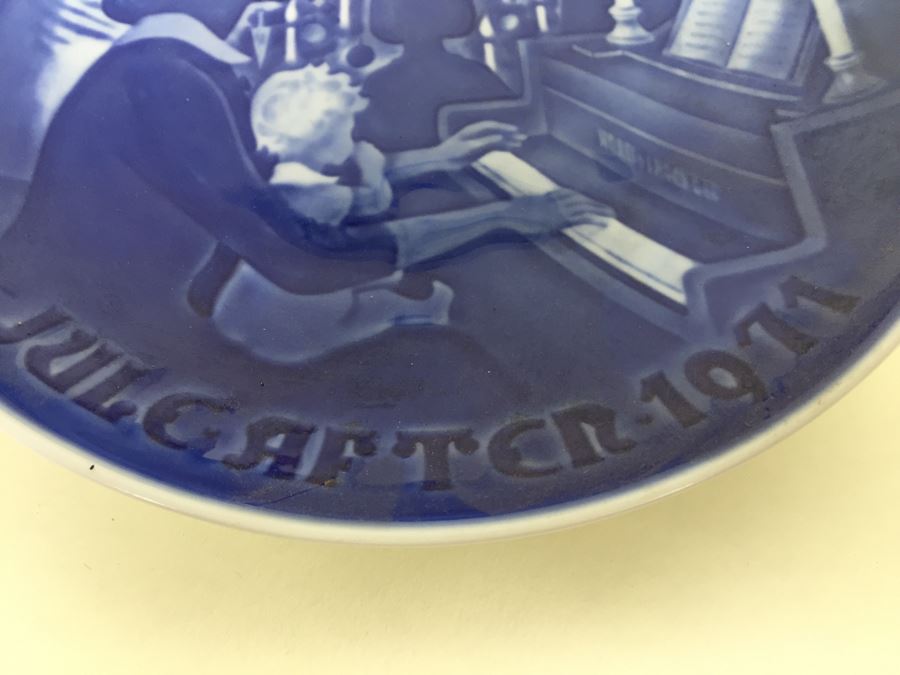 (3) Bing & Grondahl Denmark Collectible Plates [Photo 8]