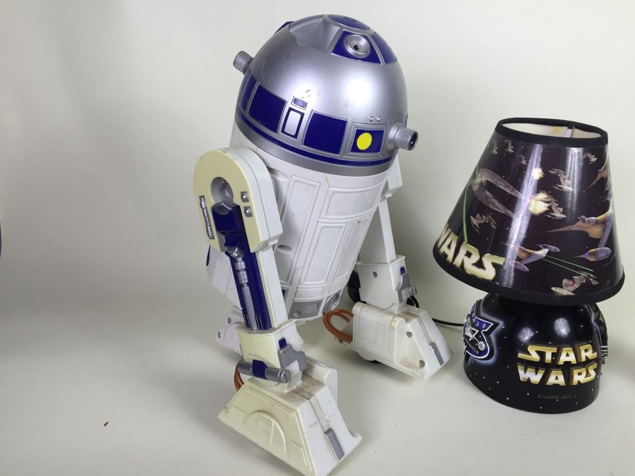 Contemporary Star Wars Lamp And R2-D2 Toy [Photo 9]