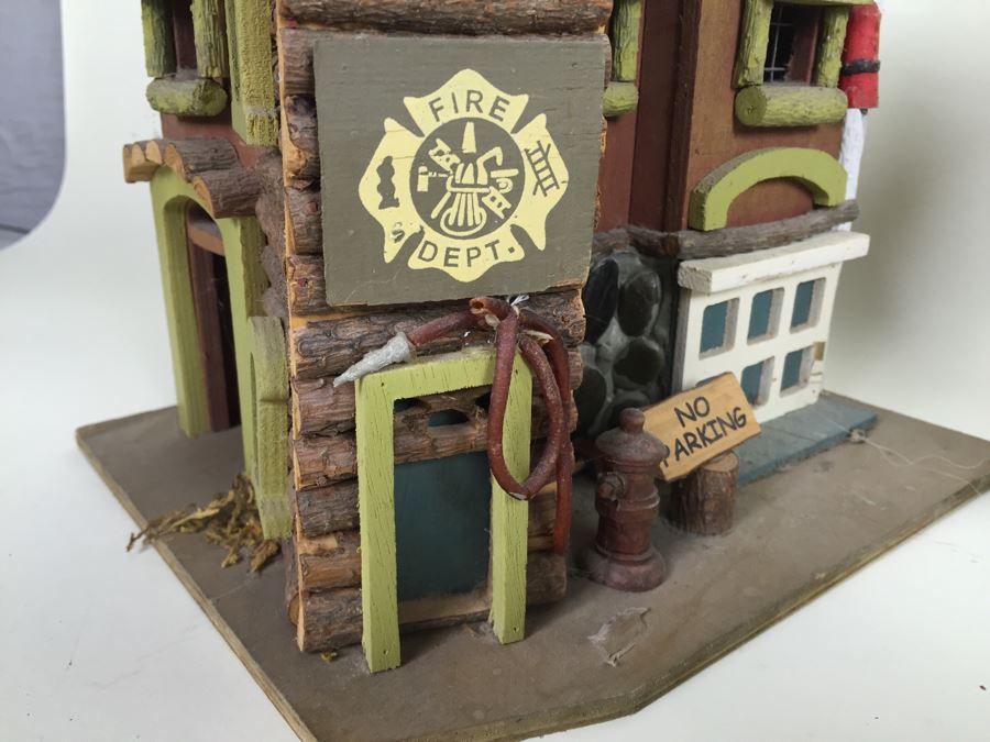 (3) Wooden Crafted Log Cabin Style Bird Houses [Photo 7]