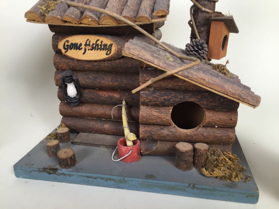 (3) Wooden Crafted Log Cabin Style Bird Houses [Photo 16]