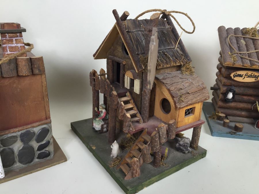 (3) Wooden Crafted Log Cabin Style Bird Houses [Photo 3]