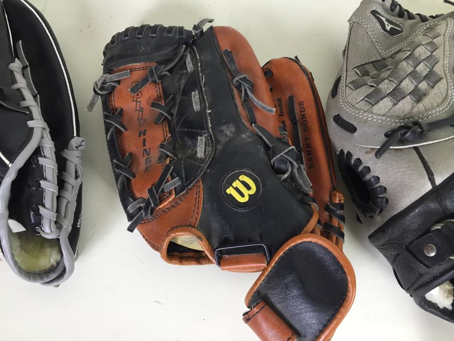 (5) Adult And Kid's Size Baseball Gloves [Photo 8]