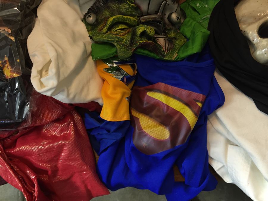 Huge Halloween Mask Costume And Decoration Lot [Photo 8]