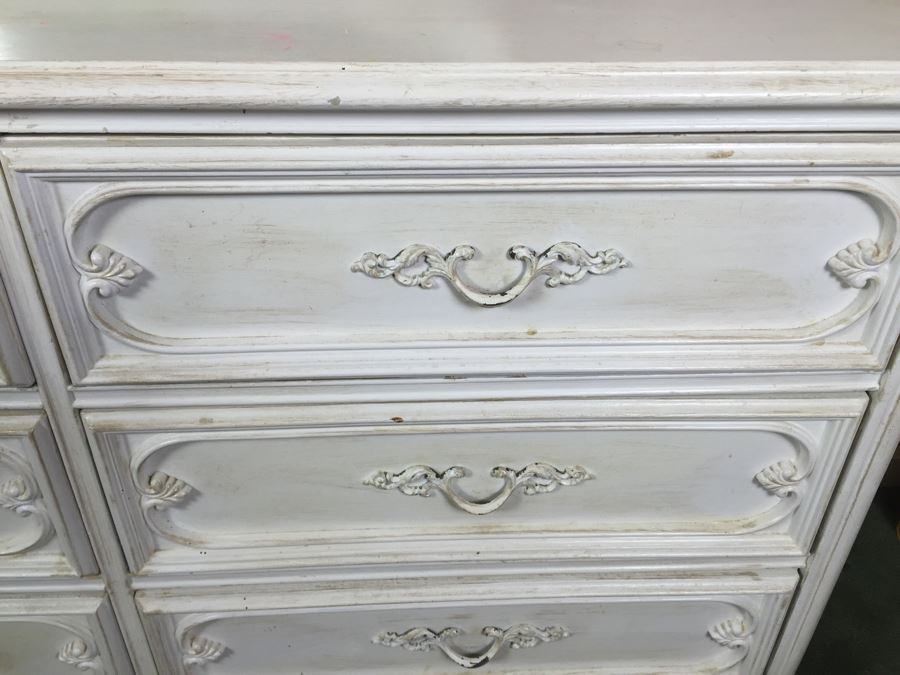 Shabby Chic White Bassett Furniture Dresser With Nightstand And Mirror [Photo 8]