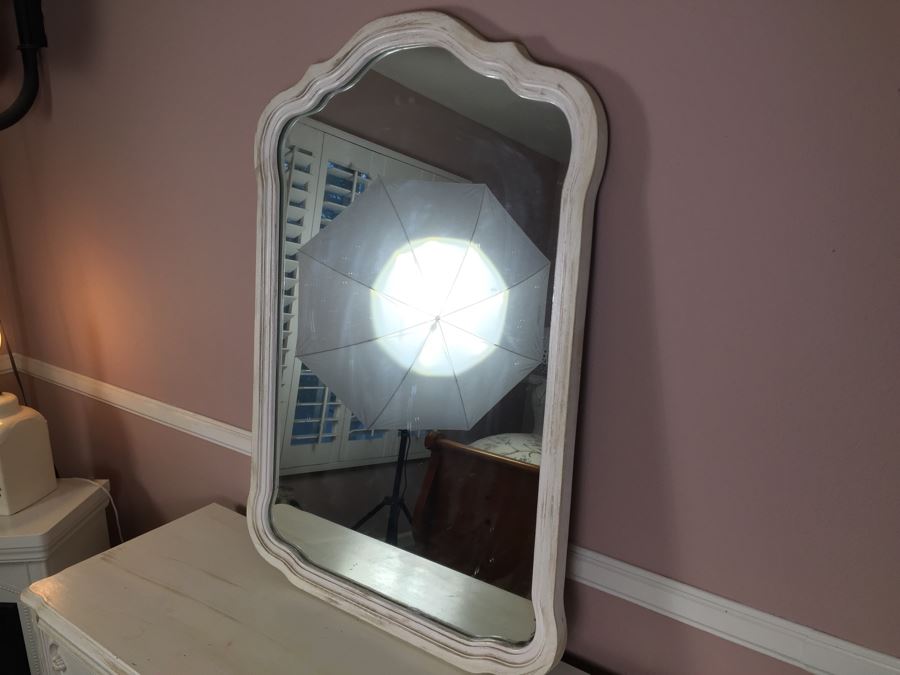Shabby Chic White Bassett Furniture Dresser With Nightstand And Mirror [Photo 10]