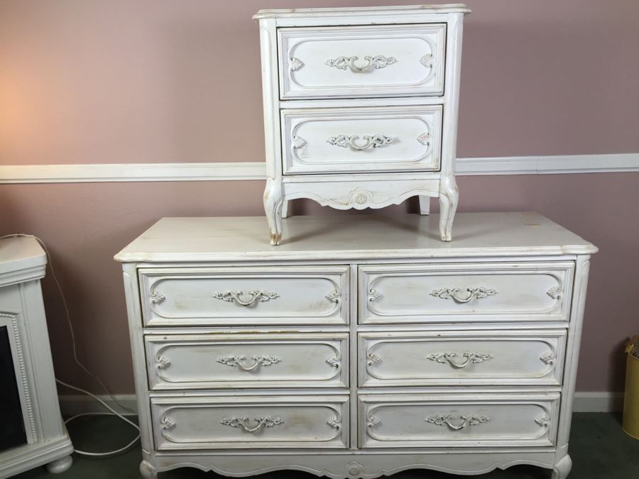 Shabby Chic White Bassett Furniture Dresser With Nightstand And Mirror [Photo 1]