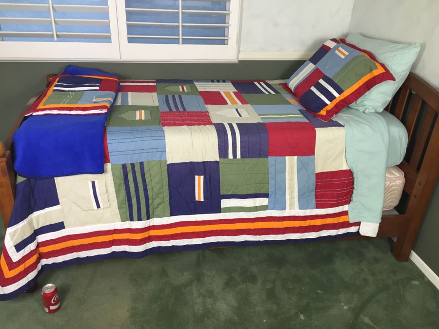 Ethan Allen Wooden Bed With Mattress Boxsprings And Nice Linens [Photo 1]