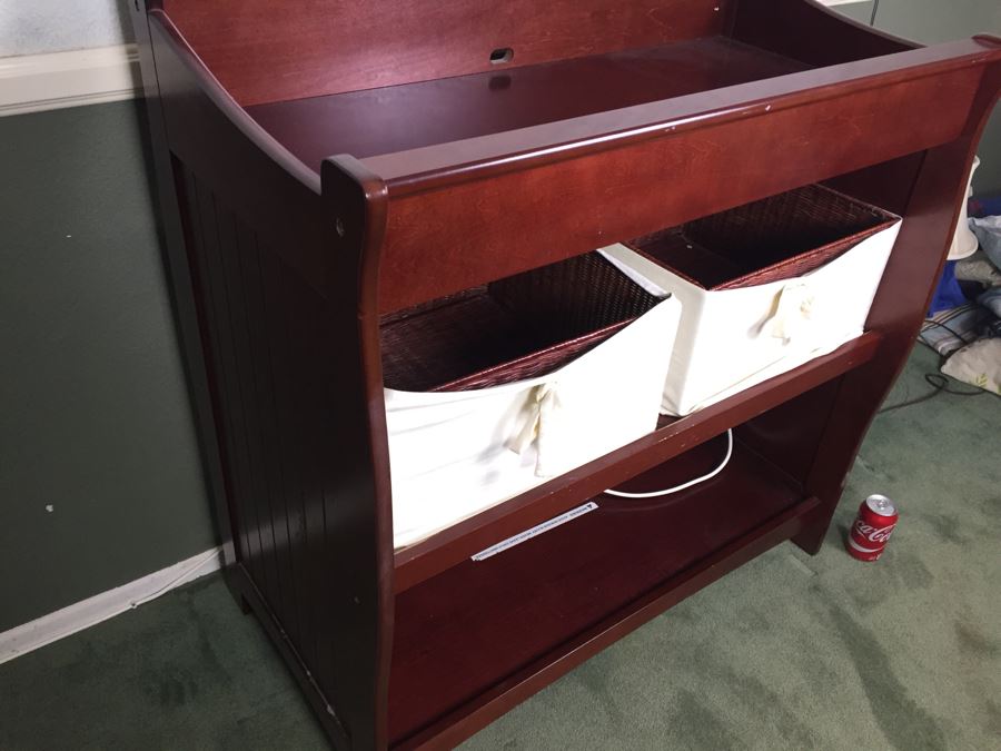 Wooden Baby Changing Table With Baskets [Photo 3]