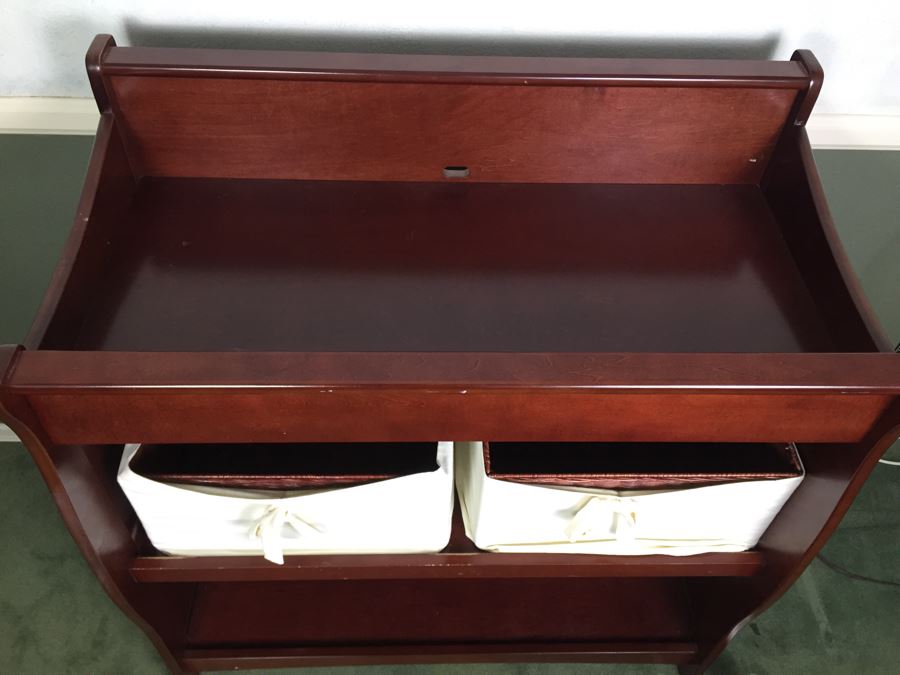Wooden Baby Changing Table With Baskets [Photo 6]