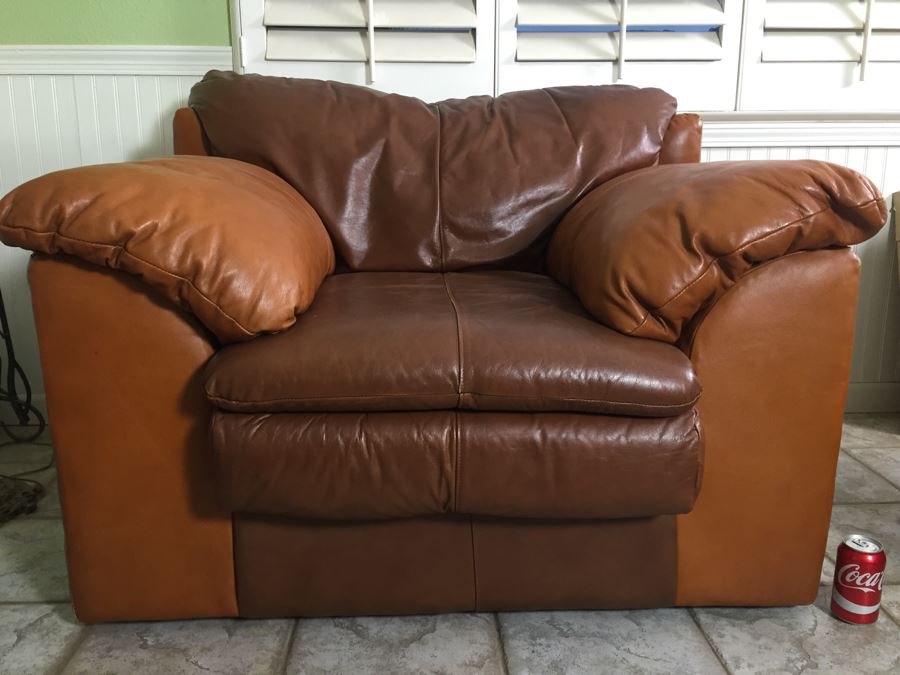 Ashley Furniture Comfortable Light Brown Leather Armchair [Photo 2]