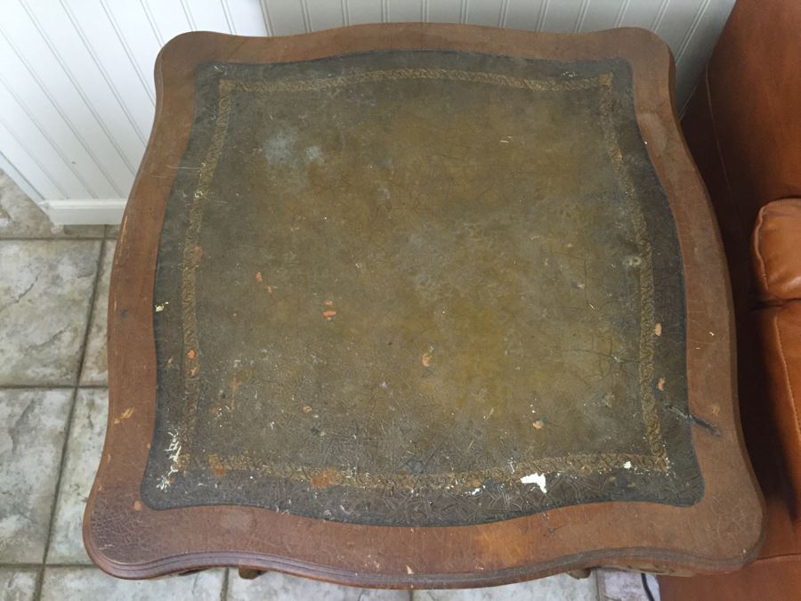 Wooden Side Table [Photo 5]