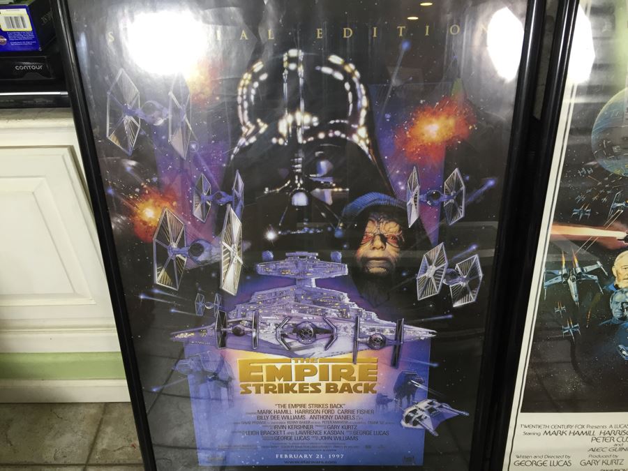 Pair Of Reproduction Framed Star Wars And The Empire Strikes Back Movie Posters [Photo 4]