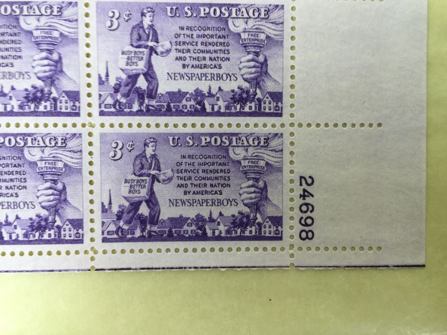 (4) Mint Postage Stamp Sheet 1952 3 Cent Newspaper Boys [Photo 8]