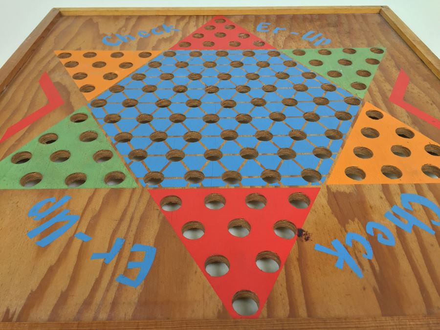 Vintage Wooden Check Er-Up Game Portland, Oregon [Photo 2]