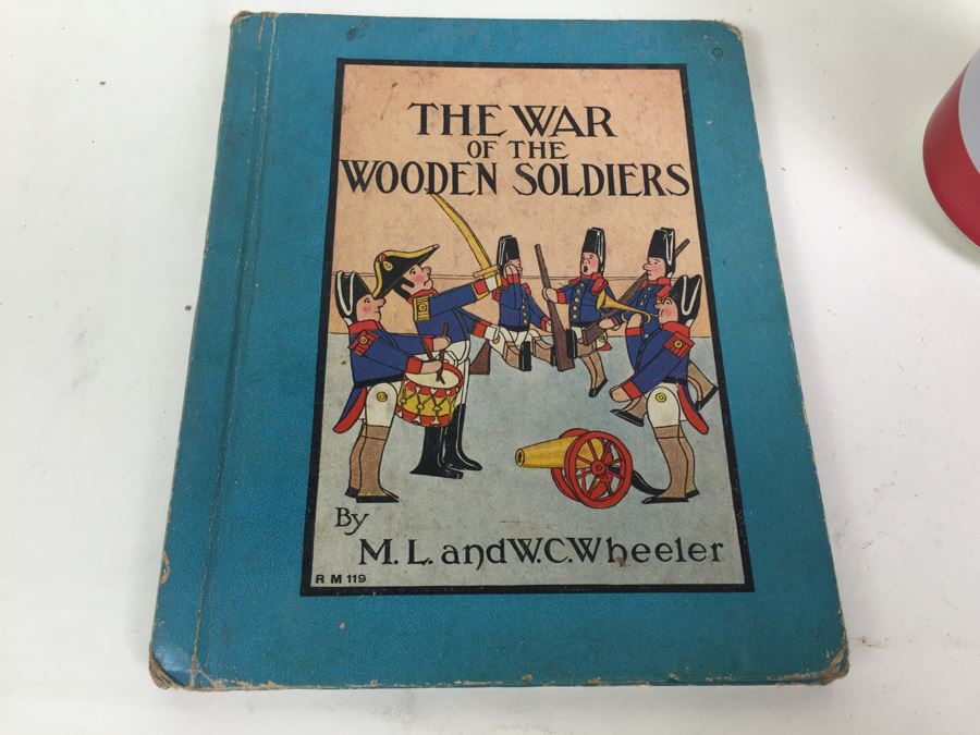 The War Of The Wooden Soldiers Kids Book 1933 [Photo 4]
