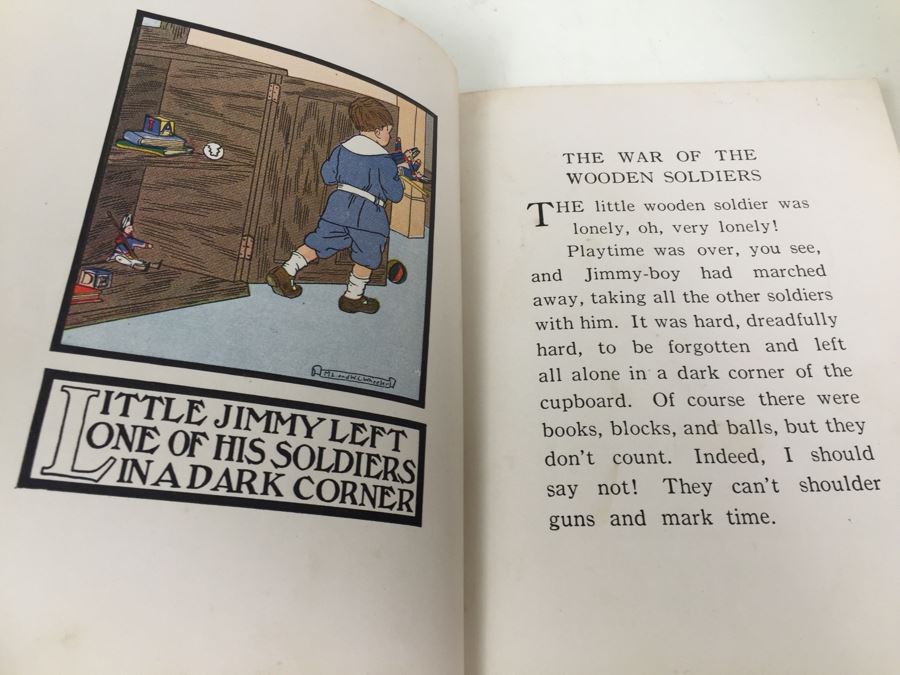 The War Of The Wooden Soldiers Kids Book 1933 [Photo 6]