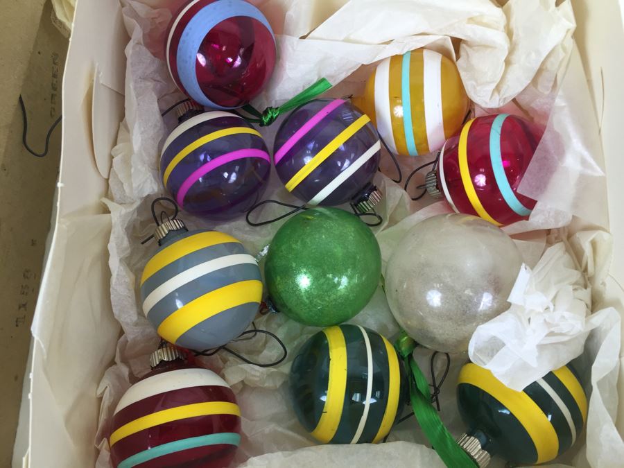 Various Vintage Glass Christmas Ornaments Ever Brite And Corning Glass Ornaments [Photo 12]