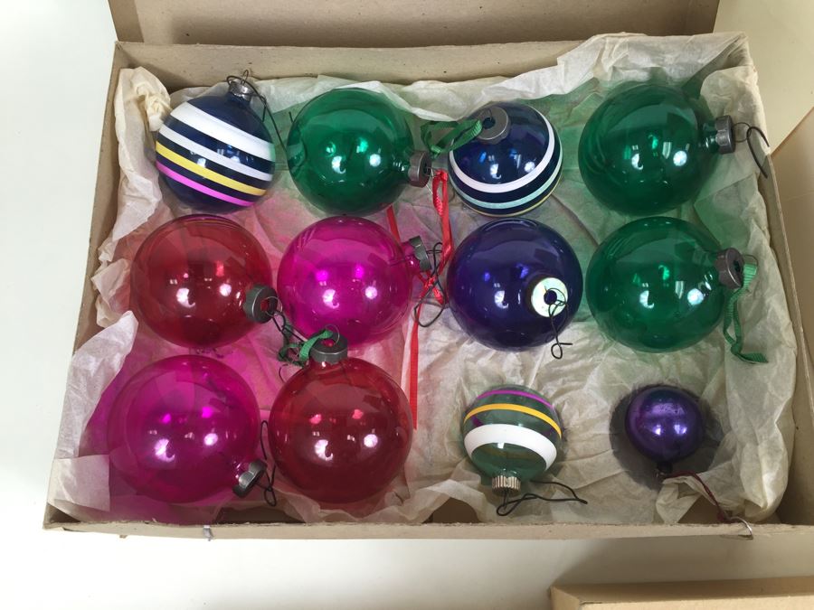Various Vintage Glass Christmas Ornaments Ever Brite And Corning Glass Ornaments [Photo 4]