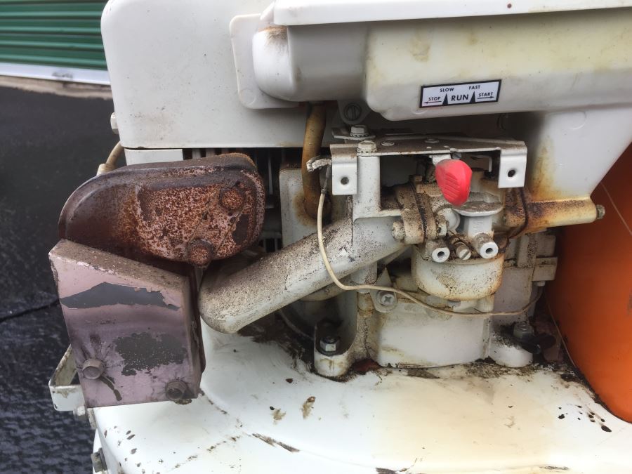 Sears Craftsman 8 H.P. Gas Powered Shredder Bagger [Photo 13]