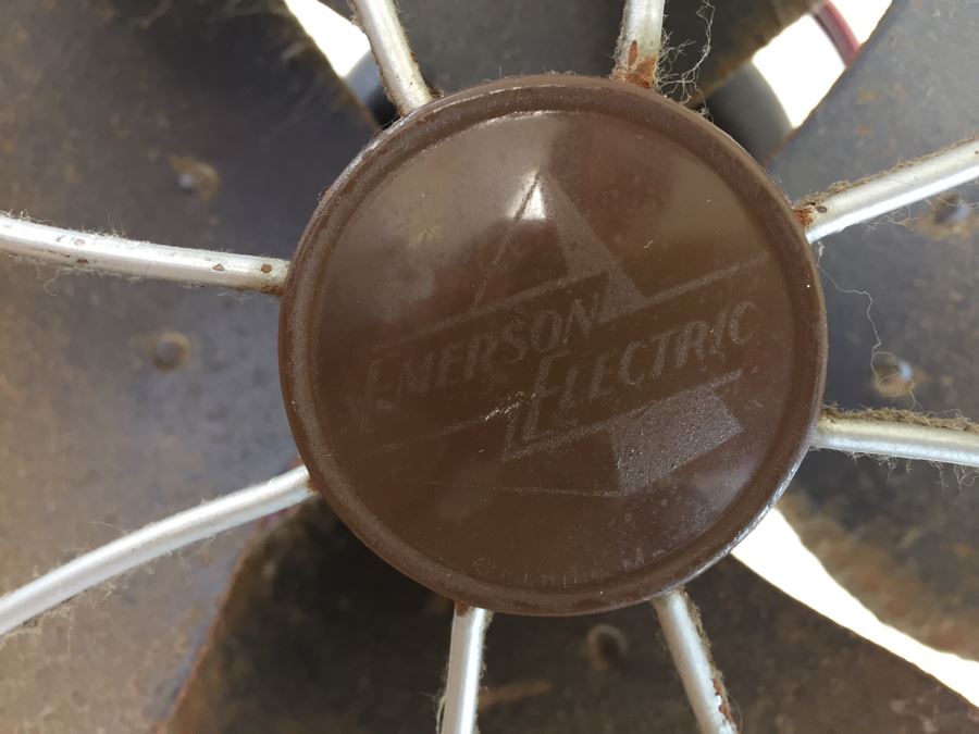 Vintage Industrial Emerson Electric Adjustable Height Pedestal Fan 77646-AM [Photo 8]
