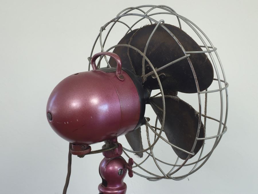 Vintage Industrial Emerson Electric Adjustable Height Pedestal Fan 77646-AM [Photo 19]