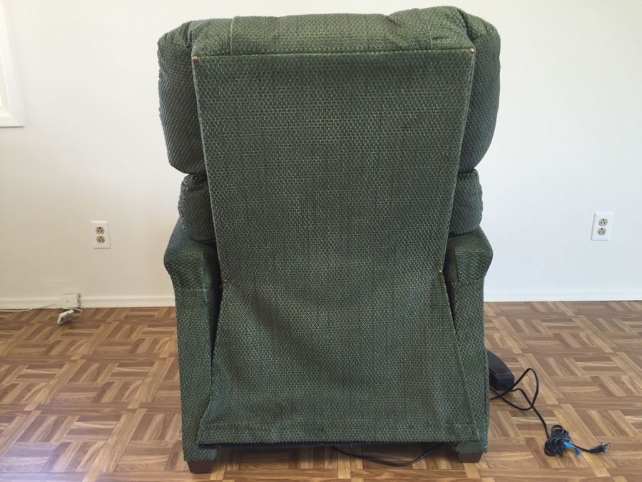 Golden Lift Chair From Healthy Back Retails $1,000+ [Photo 8]