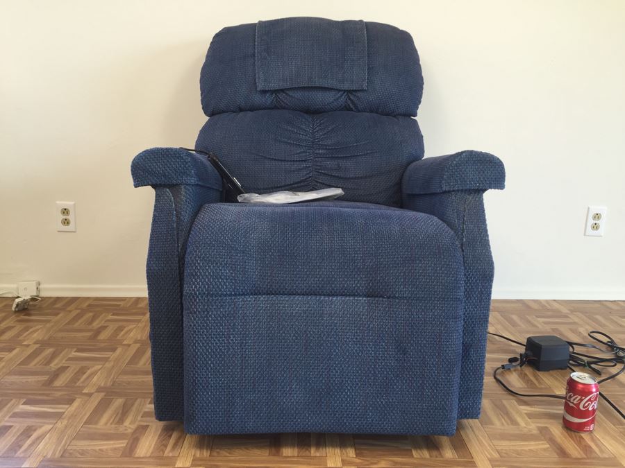 Golden Lift Chair From Healthy Back Retails $1,000+ [Photo 6]
