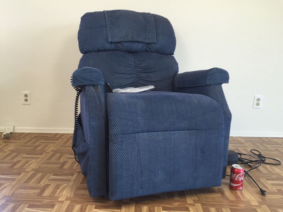 Golden Lift Chair From Healthy Back Retails $1,000+ [Photo 4]