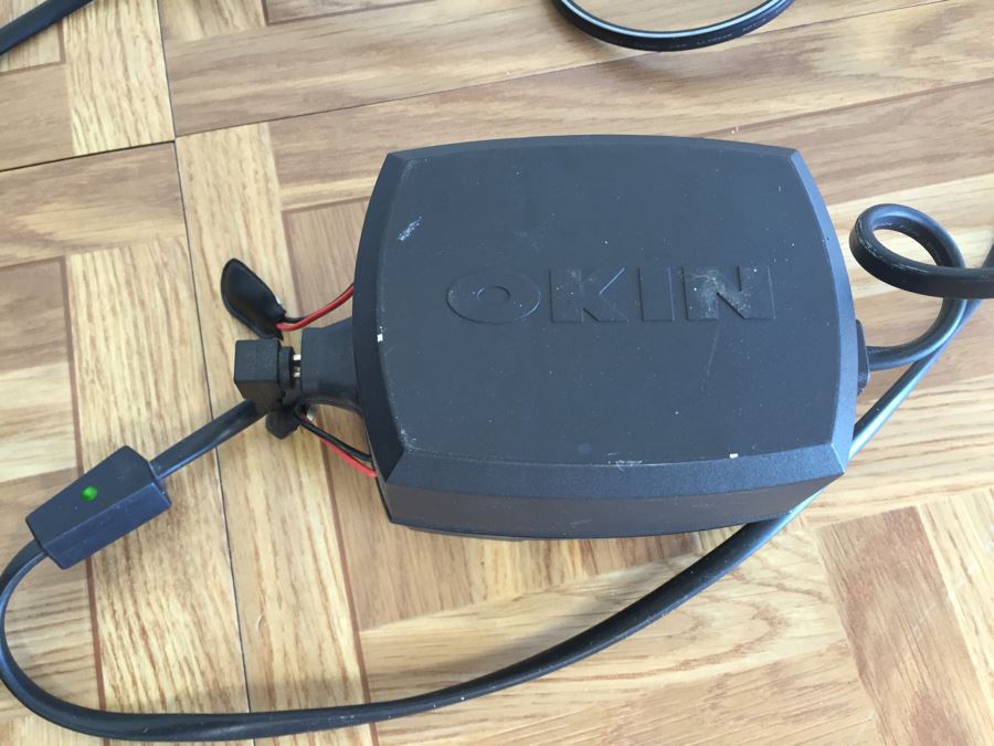 Golden Lift Chair From Healthy Back Retails $1,000+ [Photo 11]