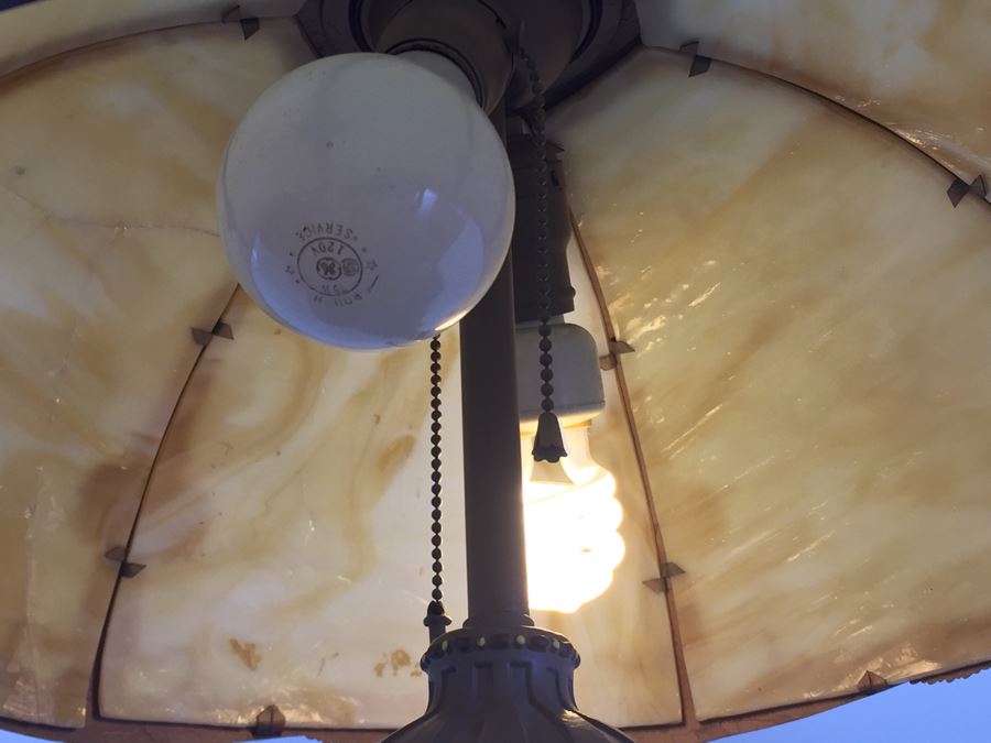 Art Nouveau Six-Panel Slag Glass Table Lamp In Caramel [Photo 20]