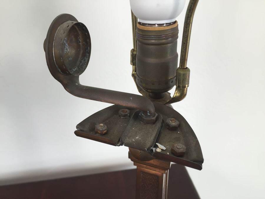 Pair Of Craftsman Table Lamps With Capiz Shades [Photo 16]