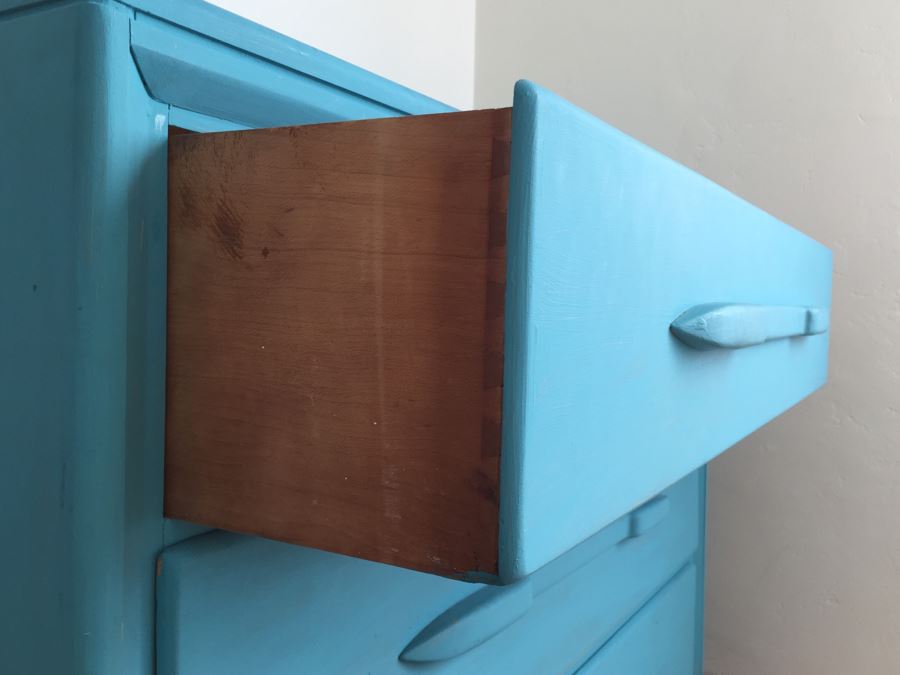 Mid-Century 3-Drawer Wooden Dresser Painted Blue [Photo 3]