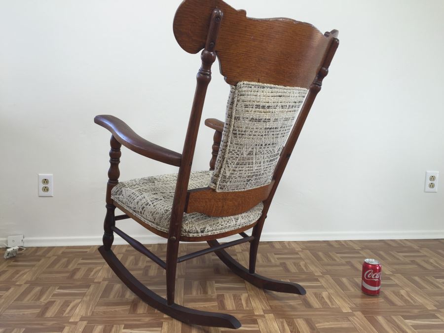 Old Oak Wooden Rocker Chair [Photo 14]
