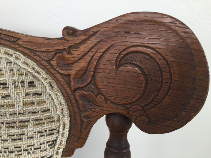 Old Oak Wooden Rocker Chair [Photo 9]