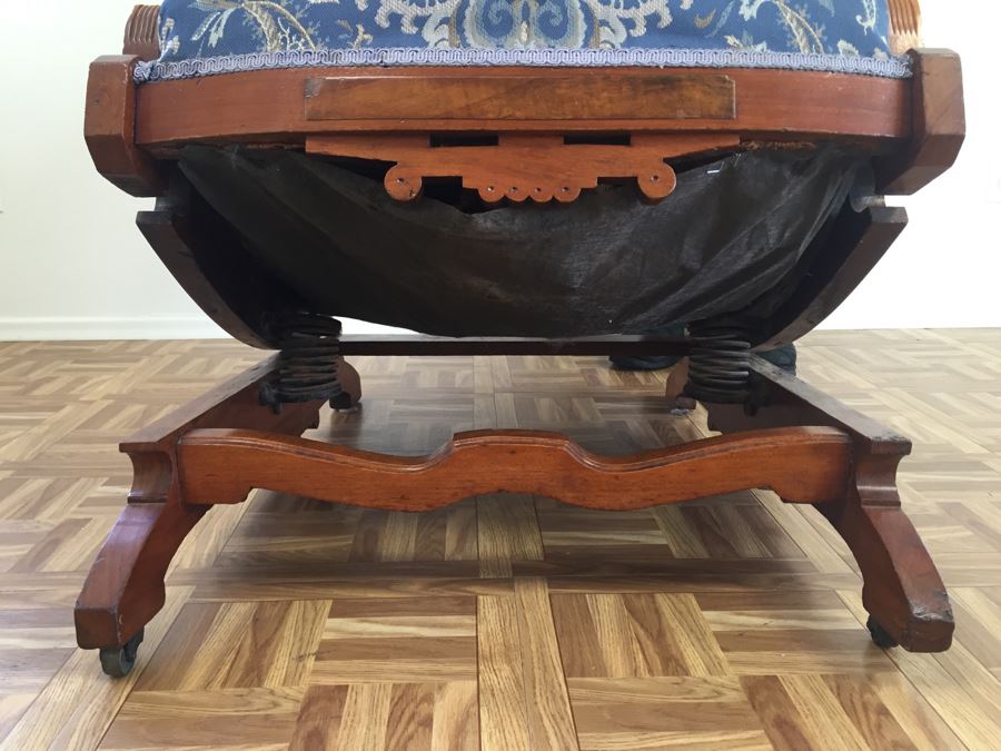 Stunning Eastlake Wooden Platform Rocker Rocking Chair With Detailed Wood Carvings [Photo 31]